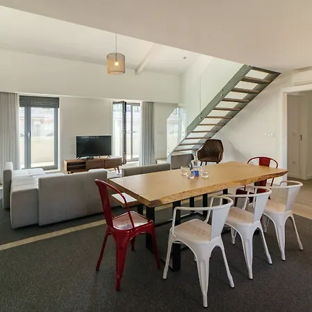 Apartament Youropo - *